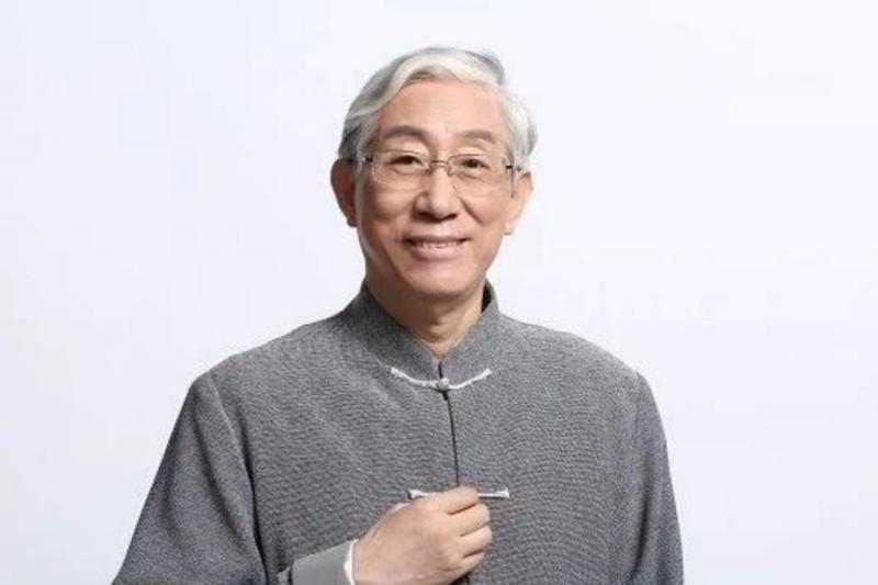 荣幸成为高校恢复招生后的首批大蓝鲸体